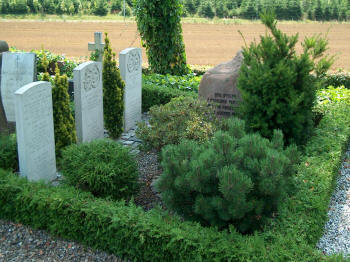 Flyvergraven p Gl. Rye Kirkegrd