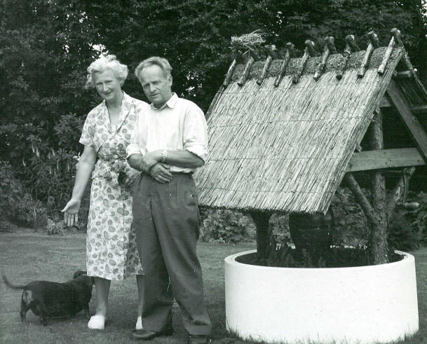 Esther, Svend og gravhunden Smut p Sofielyst.